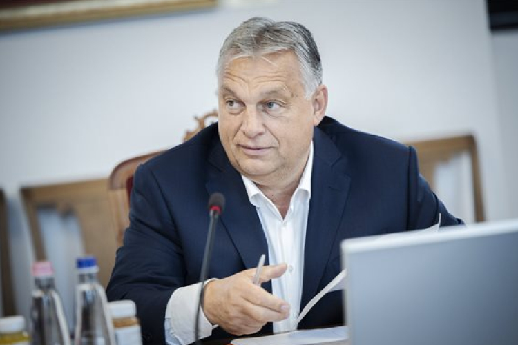Orbán Viktor: háború- és migrációpárti, gazdaságellenes koalíció jött létre Weber vezetésével 