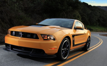 Hoztunk is, meg nem is - Európába négyhengeres motorral érkezik a Ford Mustang